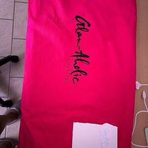 Glam-Aholic Pink Tote dust bag